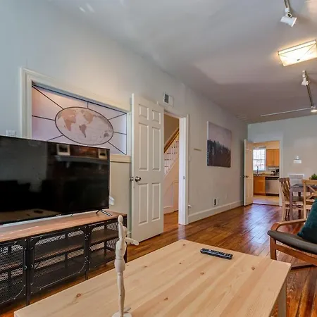 3Br Colonial House W Parking By Cozysuites Alexandria Exterior photo