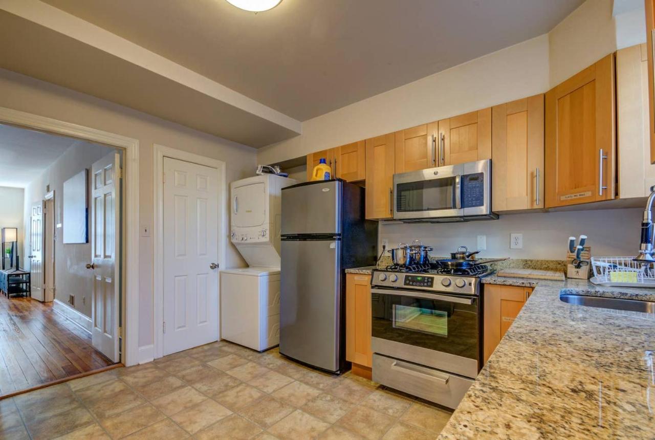 3br Colonial House W Parking By Cozysuites Holiday home *