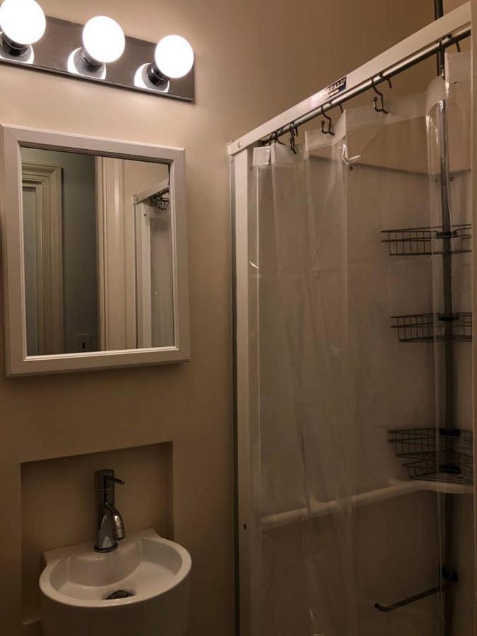 3br Colonial House W Parking By Cozysuites * Alexandria