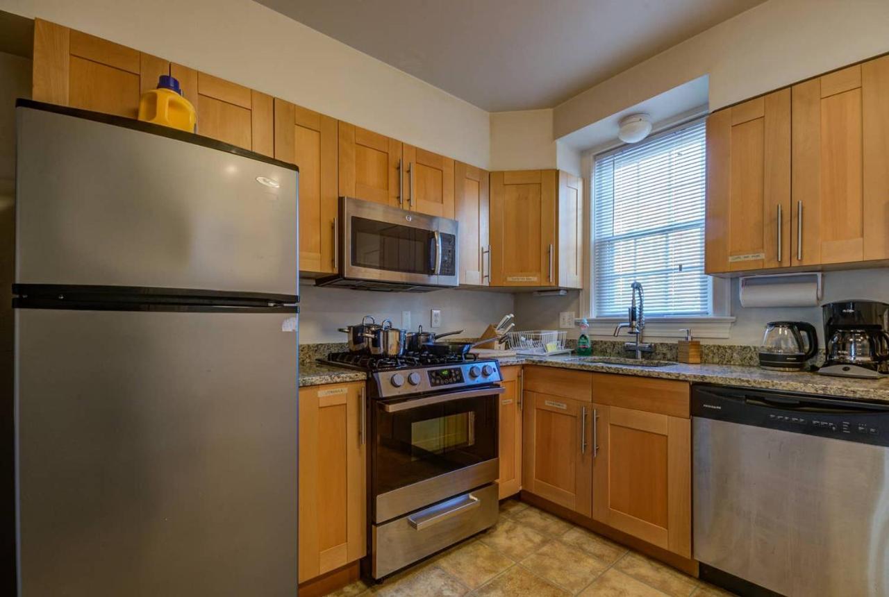 Holiday home 3br Colonial House W Parking By Cozysuites *